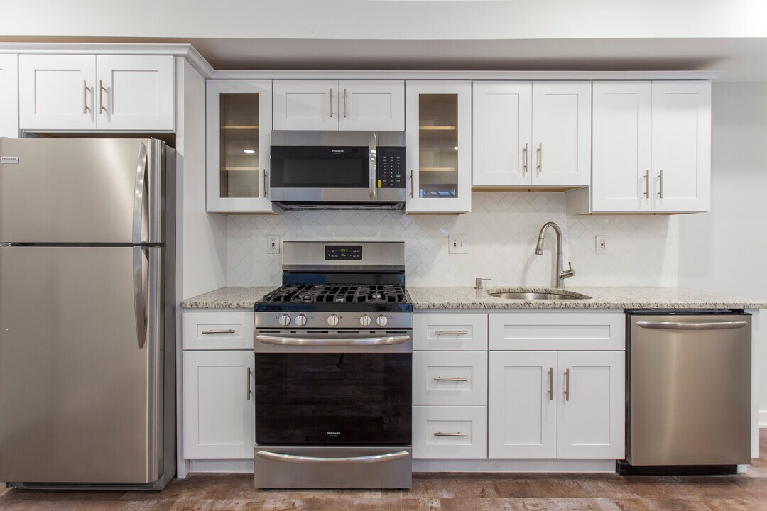 1318 S Broad St in Philadelphia, PA - Foto de edificio