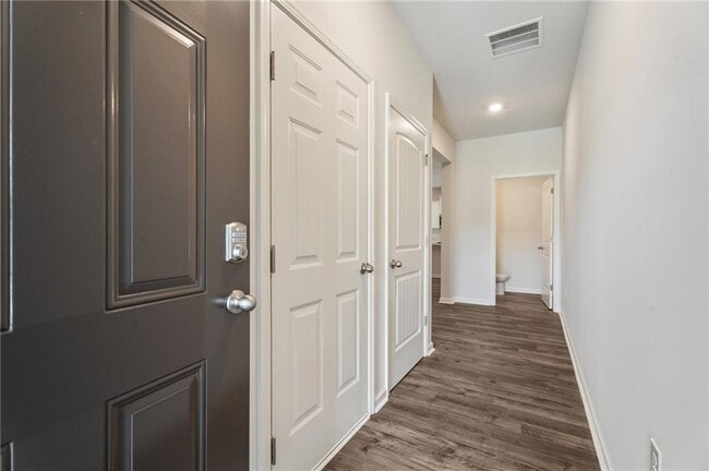 211 Stoneybrook Dr in Dahlonega, GA - Building Photo - Building Photo