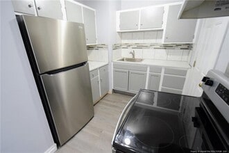 821 Minurva Ct in Fayetteville, NC - Building Photo - Building Photo