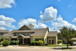 Westview Ranch in Pearsall, TX - Building Photo - Building Photo