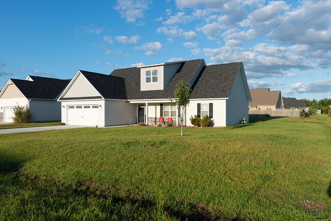 308 Channel Run Ln in Sneads Ferry, NC - Building Photo - Building Photo