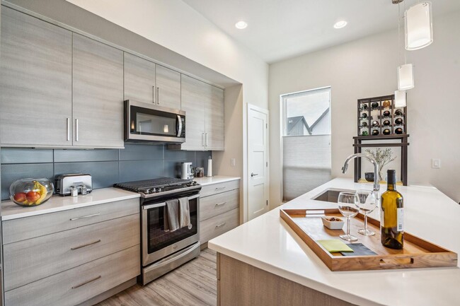 743 Kubat Ln in Longmont, CO - Building Photo - Building Photo