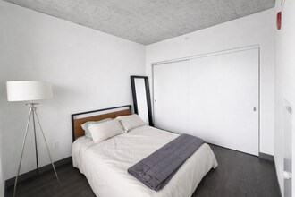 156 N Elizabeth St in Chicago, IL - Building Photo - Building Photo