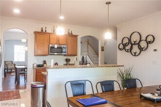 2501 Laurentina Ln in Cape Coral, FL - Building Photo - Building Photo