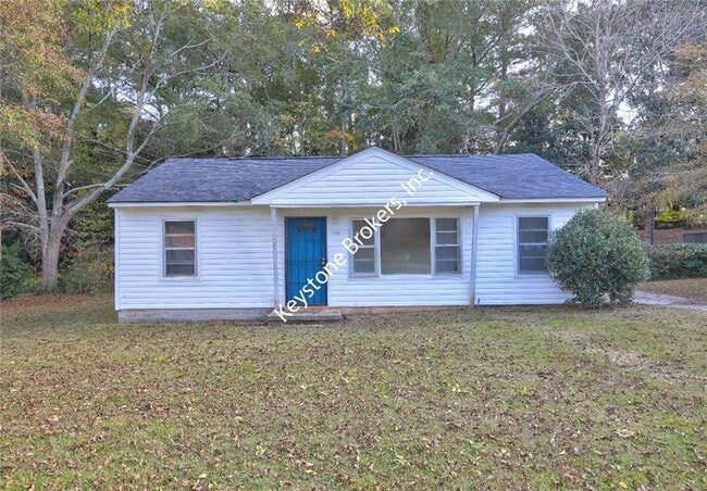 property at 1123 George Cir