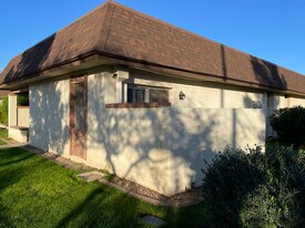 8131 N 107th Ave in Peoria, AZ - Building Photo