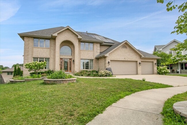 property at 9200 Greenwood Dr