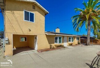 1530 Klauber Ave in San Diego, CA - Building Photo - Building Photo