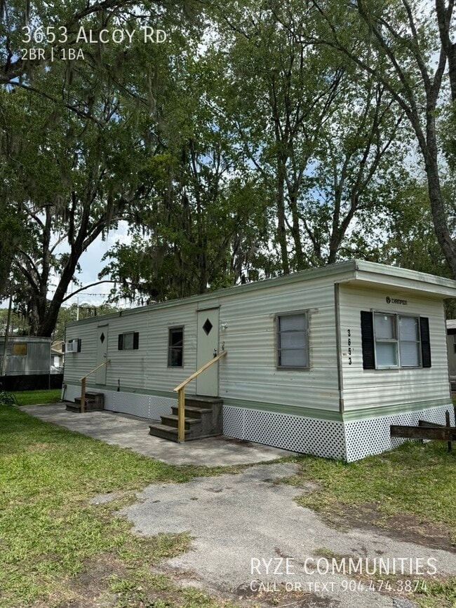 3653 Alcoy Rd in Jacksonville, FL - Foto de edificio - Building Photo