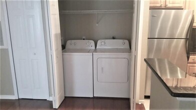 13015 Plantation Park Cir in Orlando, FL - Building Photo - Building Photo