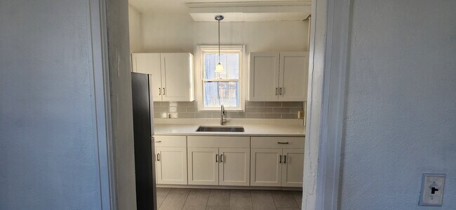 1112 16th Ave E in Hibbing, MN - Building Photo - Building Photo