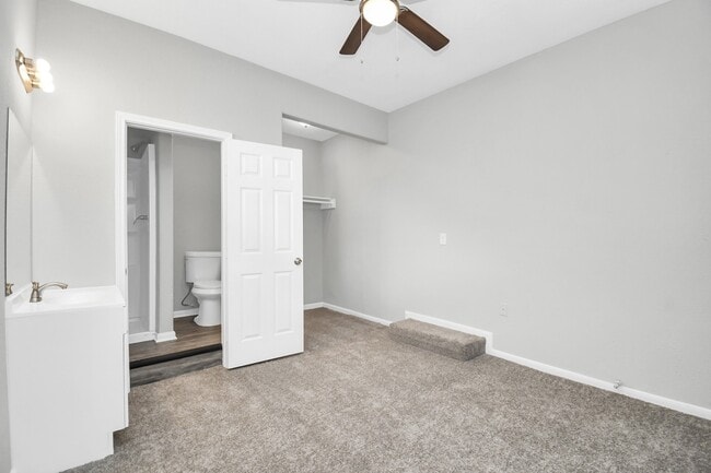 property at 5103 New Orleans St
