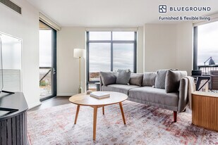 3444 Fairfax Dr in Arlington, VA - Building Photo