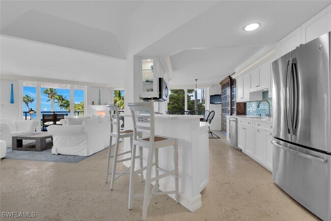 4901 Gulf Shore Blvd N