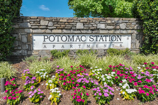 Potomac Station Apartments