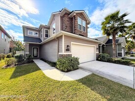 318 Sanctuary Dr in Saint Johns, FL - Building Photo