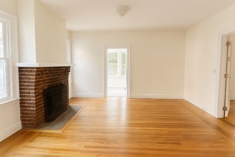 10 Walden St in Hamden, CT - Building Photo - Building Photo