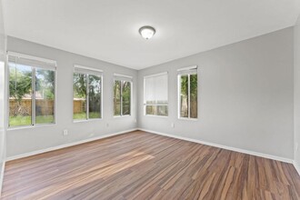 7739 Pinnacle Dr in Jacksonville, FL - Building Photo - Building Photo