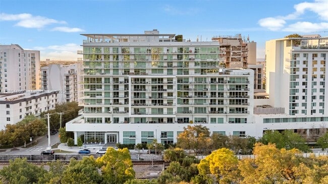 property at 1600 SW 1st Ave