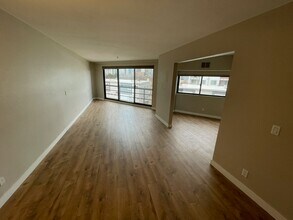 100 Park Ave W in Denver, CO - Building Photo - Building Photo