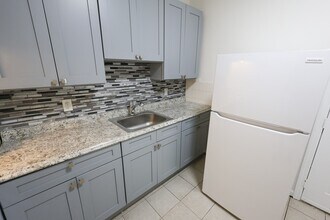 127 Intervale St in Boston, MA - Building Photo - Building Photo