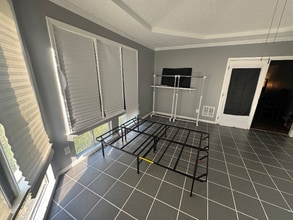 13808 12 St in Grandview, MO - Building Photo - Building Photo