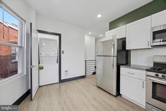 5310 Spruce St in Philadelphia, PA - Building Photo - Building Photo