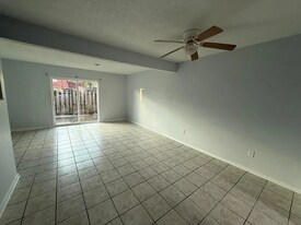 1025 Carolina Rd in Conway, SC - Building Photo