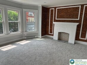 139 N 7th St, Unit 3RD FL in Allentown, PA - Building Photo - Building Photo
