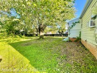 407 Academy St photo'