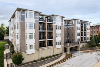 City Place Condominiums in St. Louis, MO - Building Photo - Building Photo