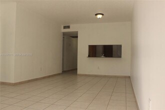 7668 SW 152nd Ave in Miami, FL - Building Photo - Building Photo