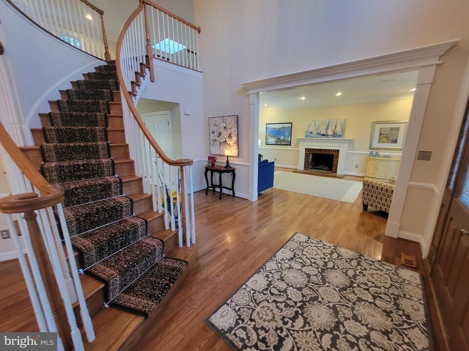 12 Foxview Cir in Hockessin, DE - Building Photo