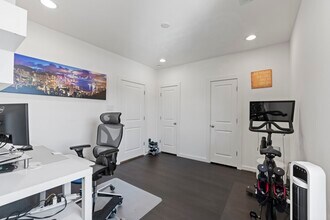 1925 Shearn St in Houston, TX - Building Photo - Building Photo