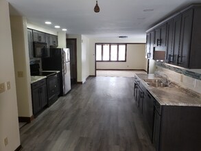 1333 Pierce Ave-Unit -1 in North Tonawanda, NY - Building Photo - Building Photo