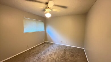 6931 Wright Way St in San Antonio, TX - Building Photo - Building Photo