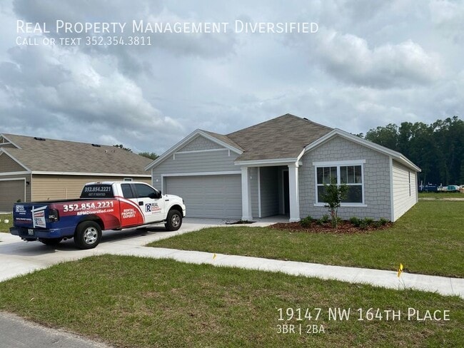 19147 NW 164th Pl in High Springs, FL - Building Photo - Building Photo