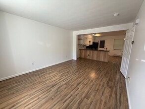 2083 Mary Ellen Ln in State College, PA - Building Photo - Building Photo
