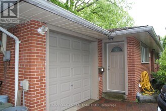 53 Greenbrook Dr in Toronto, ON - Building Photo - Building Photo