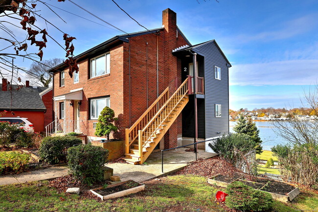 property at 800 Quinnipiac Ave