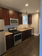 7545 S Yates Blvd in Chicago, IL - Building Photo - Building Photo