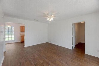 1725 Indian School Rd in Garland, TX - Building Photo - Building Photo