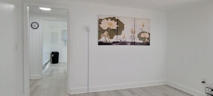 409 Laura Ct in Spring Lake, NC - Building Photo - Building Photo