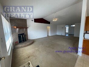4813 Shane Way in Pace, FL - Building Photo - Building Photo