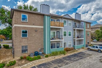 Edge Creek in Austin, TX - Building Photo - Building Photo