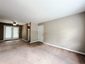 307 Bradford Ave in Fayetteville, NC - Building Photo - Building Photo