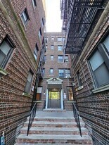 435 79th St in North Bergen, NJ - Building Photo