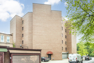 101 Prospect Park SW in Brooklyn, NY - Building Photo - Building Photo