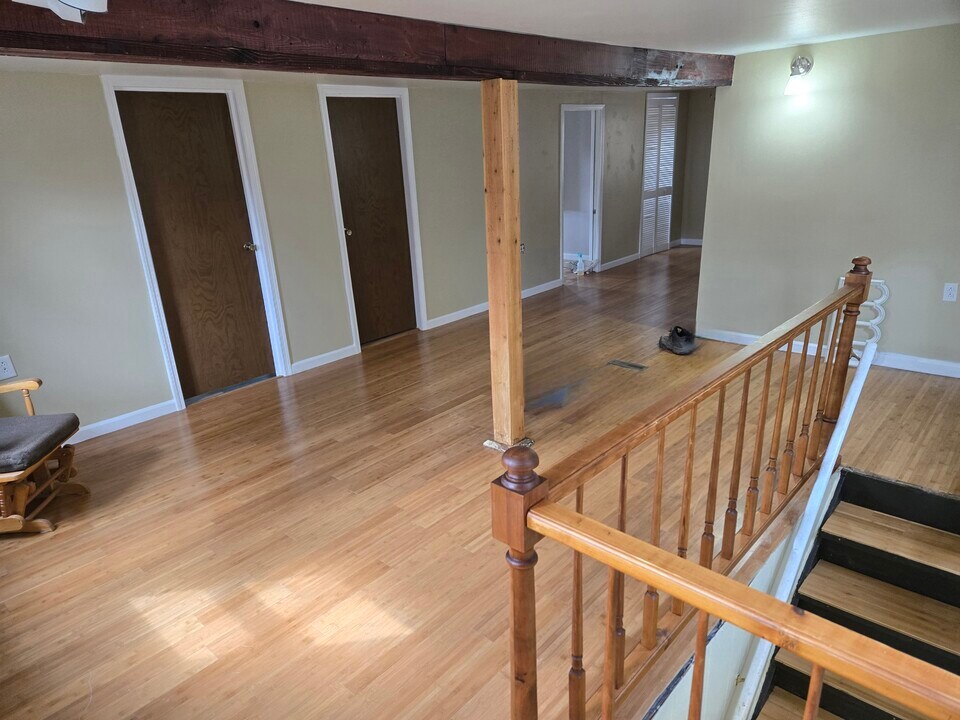 653 Sloop Rd in Pittsburgh, PA - Building Photo