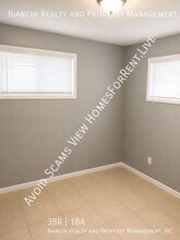 930 Alcazar Wy S in St. Petersburg, FL - Building Photo - Building Photo
